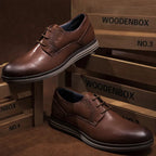 Snörskor i Derby-modell för herr med kontrasterande sula-Footwear for men-Fjallbarn