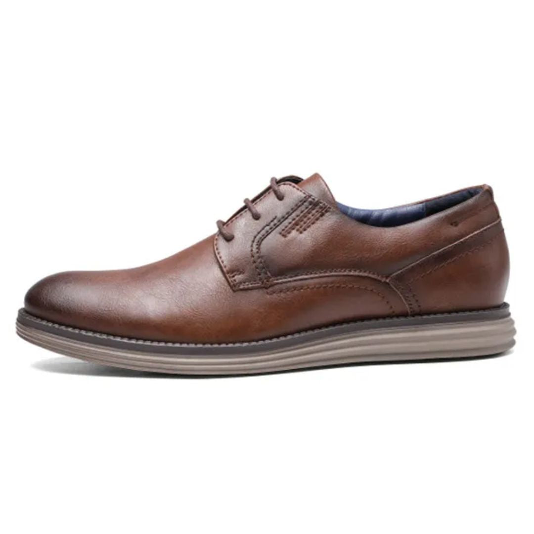 Snörskor i Derby-modell för herr med kontrasterande sula-Footwear for men-Fjallbarn