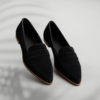 Spetsiga loafers för dam med sadelrem-Footwear for women-Fjallbarn