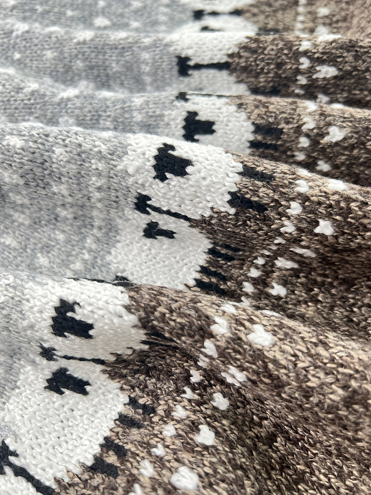 Stickad tröja med får-jacquard för dam-Sweaters for Women-Fjallbarn