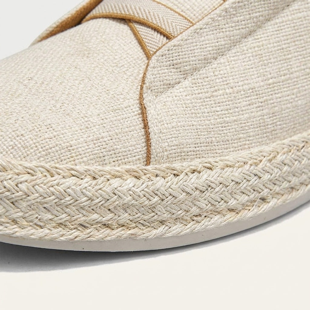 Stickade slip-on-sneakers för män med jutekant-Footwear for men-Fjallbarn