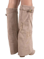 Stövlar för Dam med hög skaft och markerad spets-Footwear for women-Fjallbarn