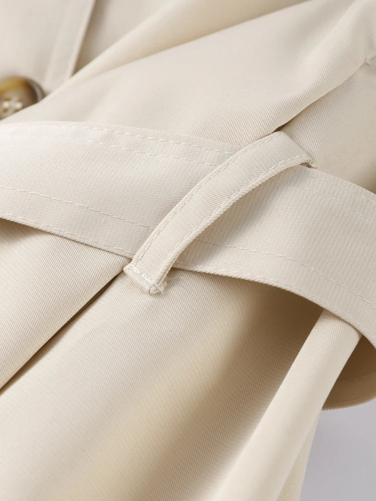 Trenchcoat för dam med bälte och knappar-Jacket for women-Fjallbarn