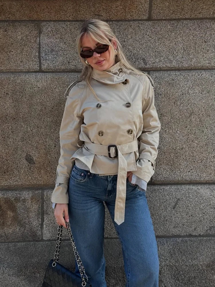 Trenchcoat för dam med bälte och knappar-Jacket for women-Fjallbarn