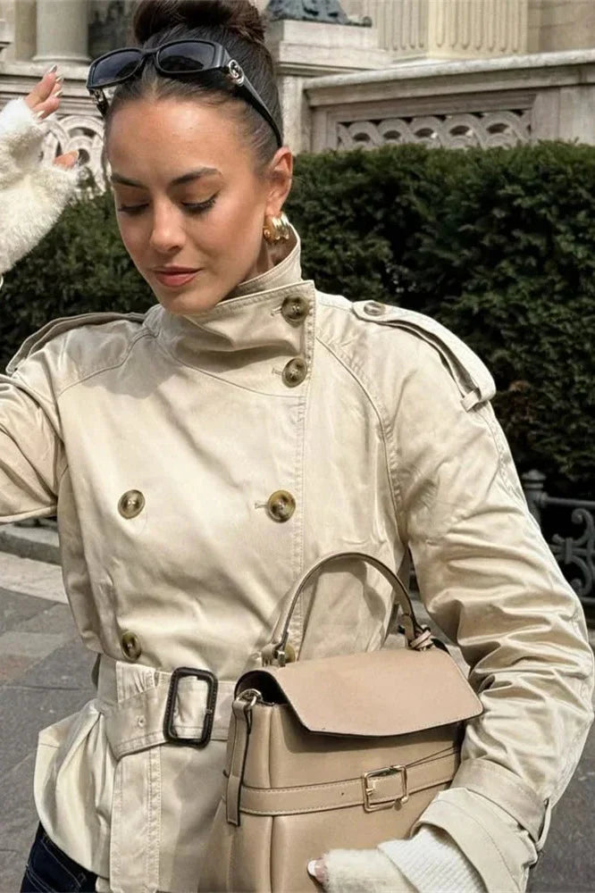 Trenchcoat för dam med bälte och knappar-Jacket for women-Fjallbarn