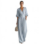 V-ringad jumpsuit med vida ben och midjeband för dam-Jumpsuits for women-Fjallbarn