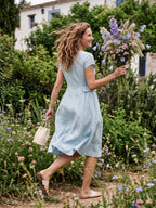 V-ringad kortärmad midiklänning i linne för dam-Midi Dress-Fjallbarn