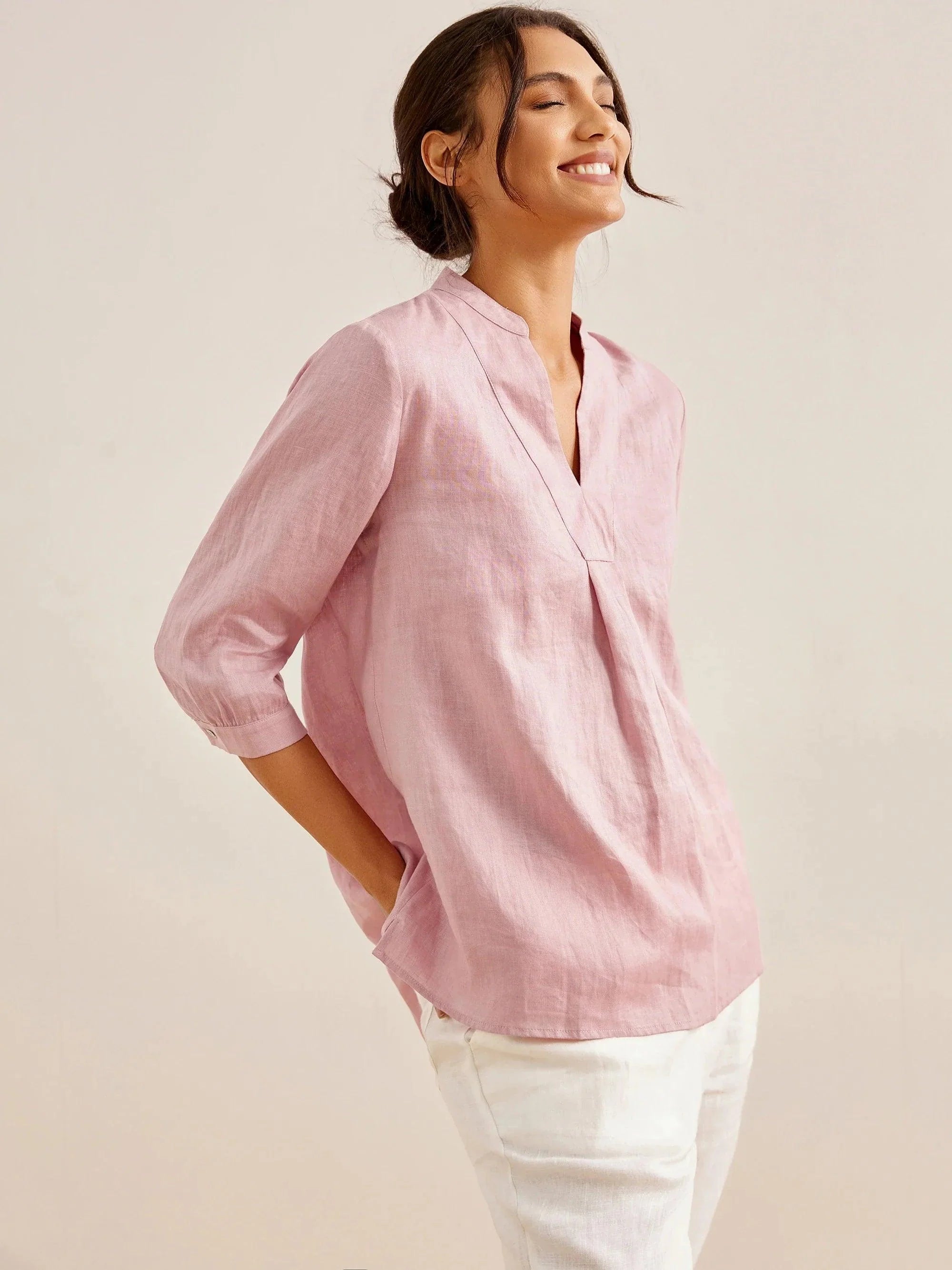 V-ringad linnetunika för dam-Shirts for women-Fjallbarn