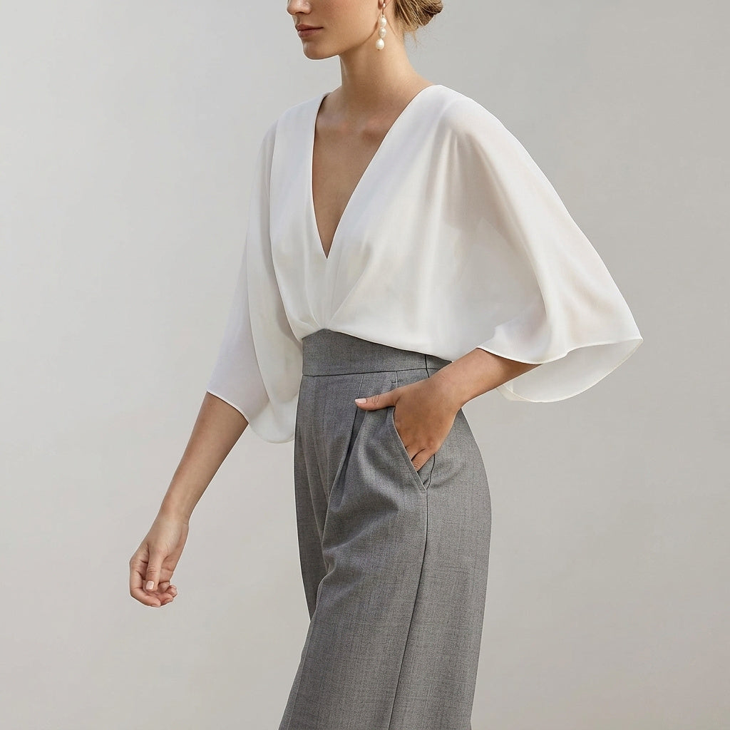 Vid jumpsuit för dam med V-ringning-Jumpsuits for women-Fjallbarn