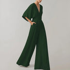 Vid jumpsuit för dam med V-ringning-Jumpsuits for women-Fjallbarn