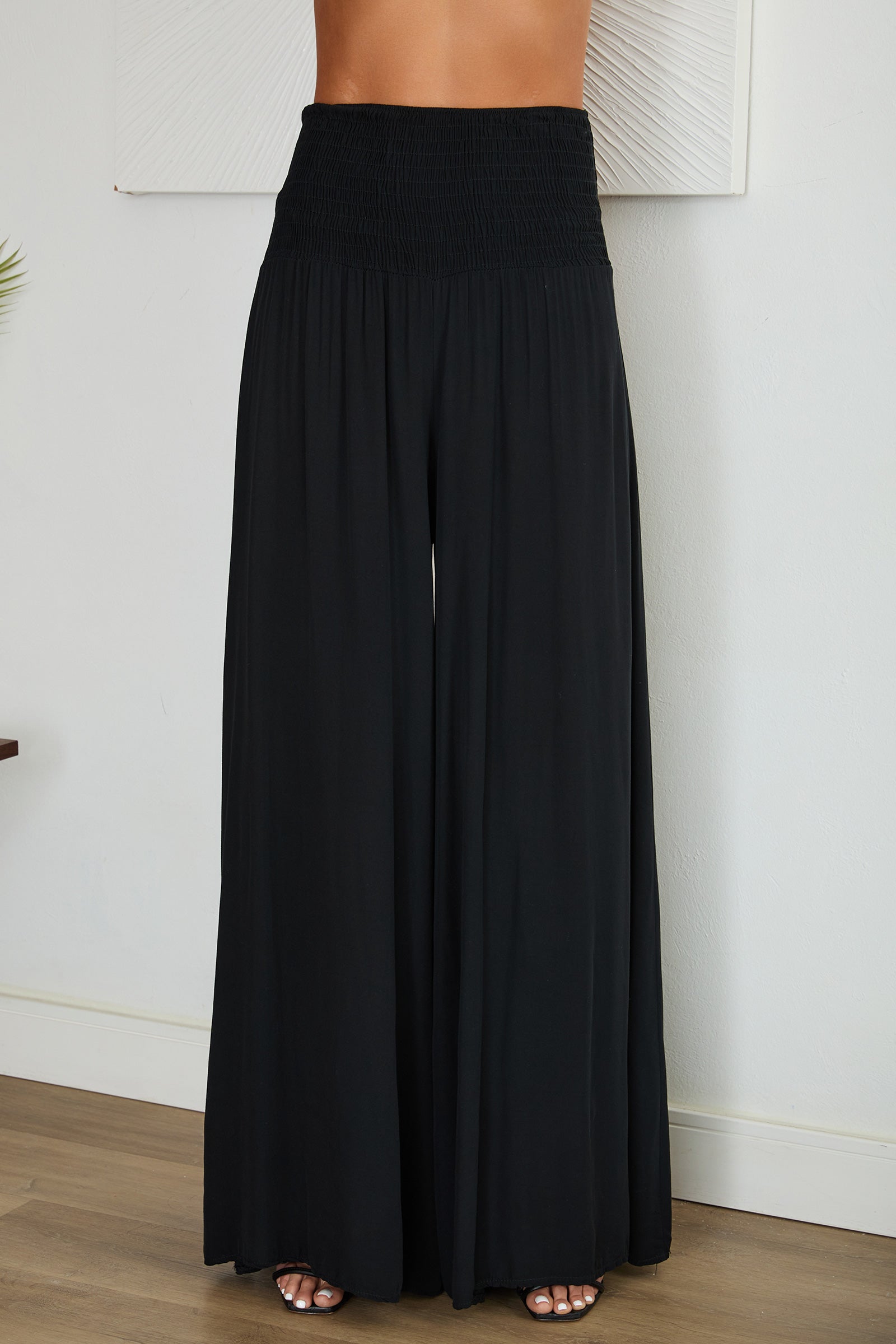 Vida byxor med smockad midja för dam-Pants for woman-Fjallbarn